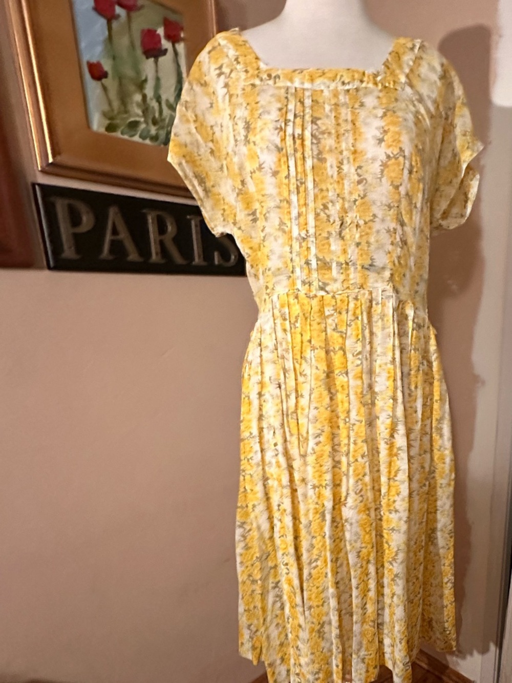VTG 1950's Floral Yellow Cotton Dress Fitted at Waist